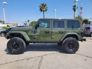 2020 Jeep Wrangler Unlimited Sahara Altitude - Photo 9
