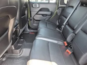 2020 Jeep Wrangler Unlimited Sahara Altitude - Photo 10