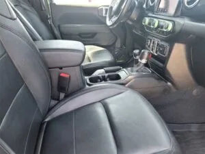 2020 Jeep Wrangler Unlimited Sahara Altitude - Photo 13