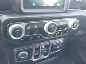 2020 Jeep Wrangler Unlimited Sahara Altitude - Photo 25