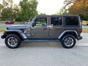 2020 Jeep Wrangler Unlimited Sahara - Photo 15