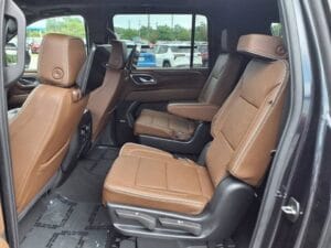 2024 Chevrolet Suburban High Country 4dr SUV 4WD (6.2L 8cyl 10A) 16